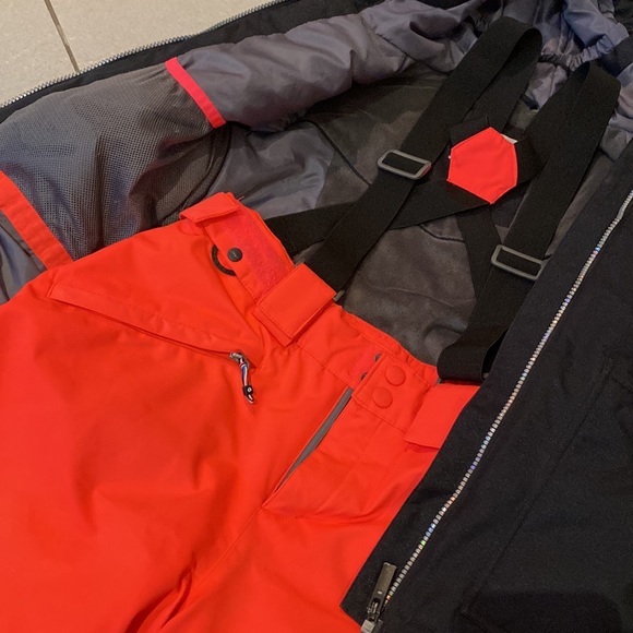 Kids Ripzone ski coat and pants - Picture 7 of 10